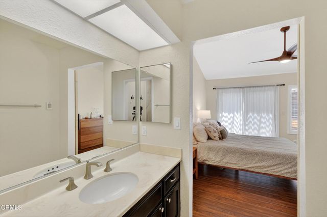 425 Jeremiah Drive A, Simi Valley, CA 93065