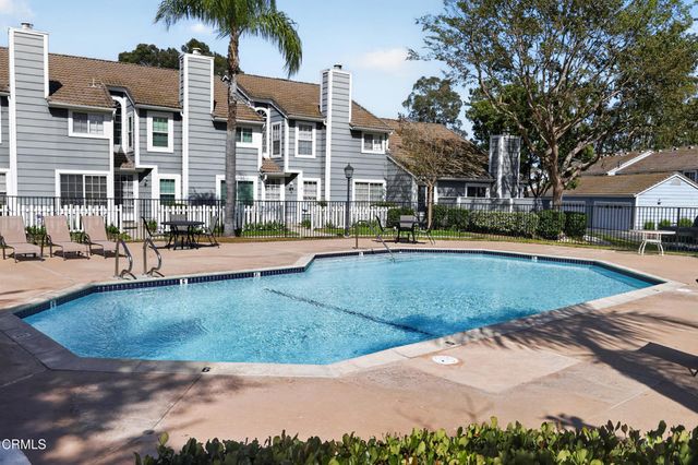 425 Jeremiah Drive A, Simi Valley, CA 93065