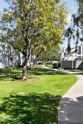 425 Jeremiah Drive A, Simi Valley, CA 93065