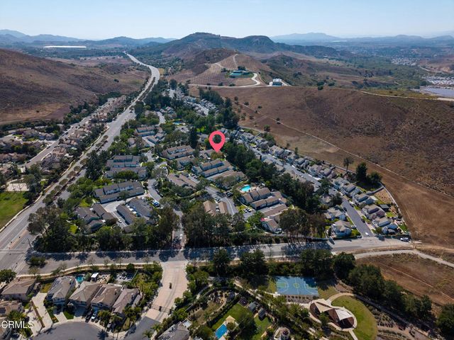 425 Jeremiah Drive A, Simi Valley, CA 93065