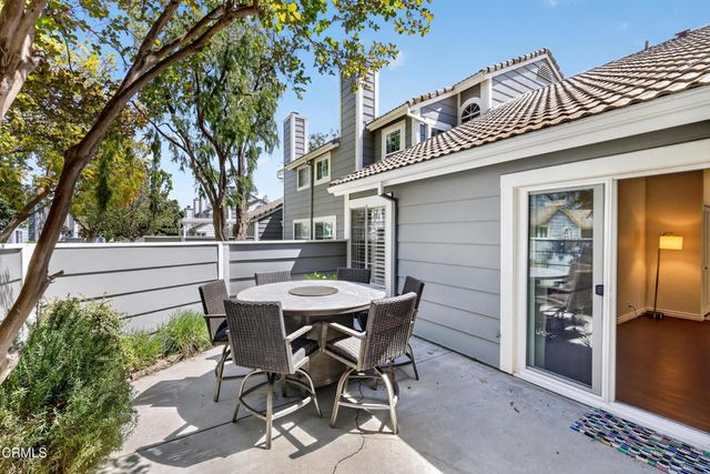 425 Jeremiah Drive A, Simi Valley, CA 93065