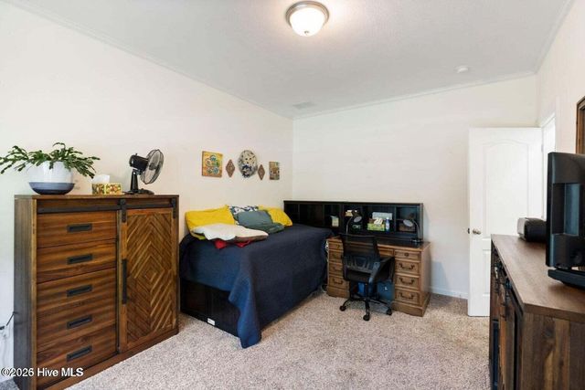 364 Murray Turner Farm Road, Burgaw, NC 28425