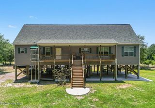 364 Murray Turner Farm Road, Burgaw, NC 28425
