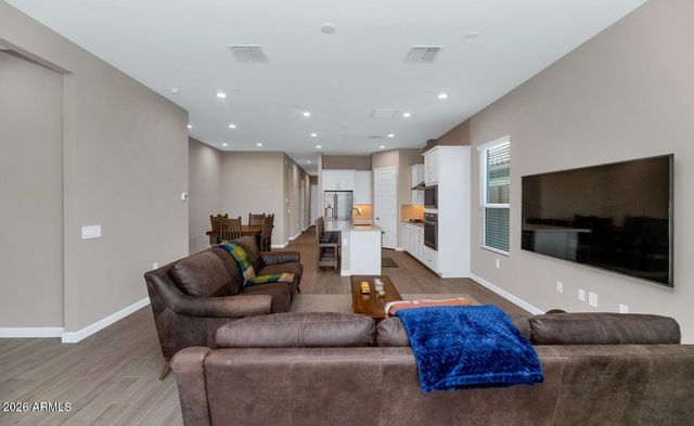 21926 N 61ST Way, Phoenix, AZ 85054