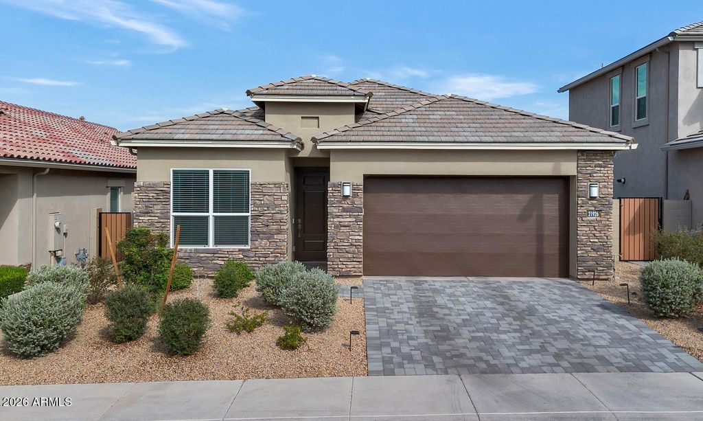 21926 N 61ST Way, Phoenix, AZ 85054
