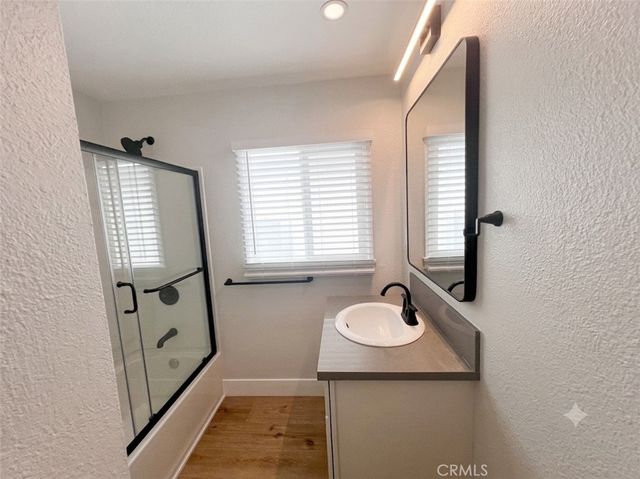 3460 Washington, Riverside, CA 92504