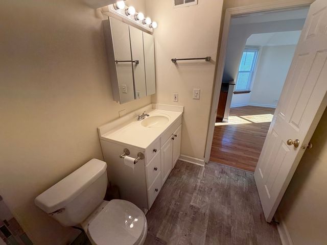 3755 N Christiana Avenue 2, Chicago, IL 60618