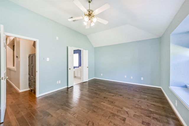 13203 Yaupon Holly Lane, Houston, TX 77044