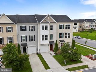 14 CORPORATE BOULEVARD, Falling Waters, WV 25419