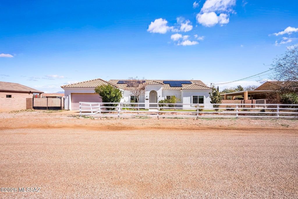 1397 Calle Tepic, Rio Rico, AZ 85648