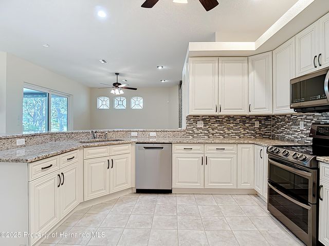 10296 Palmgren Lane, Spring Hill, FL 34608