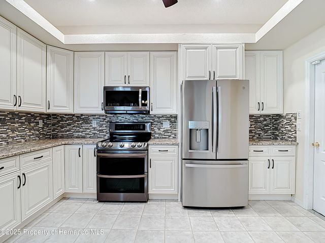 10296 Palmgren Lane, Spring Hill, FL 34608