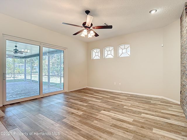 10296 Palmgren Lane, Spring Hill, FL 34608