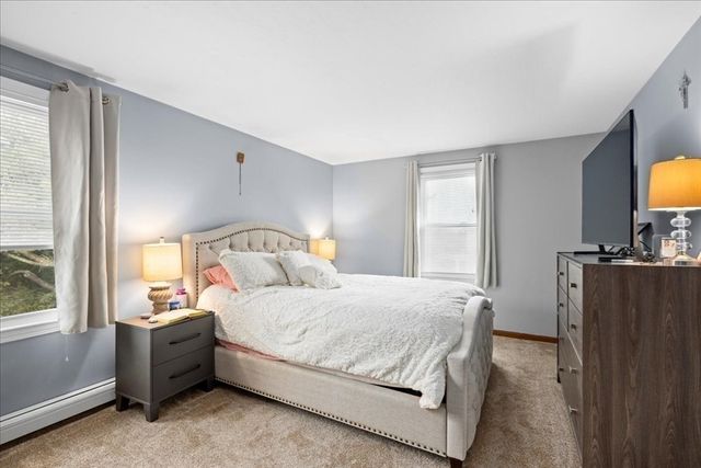7 Webster St 7, Douglas, MA 01516