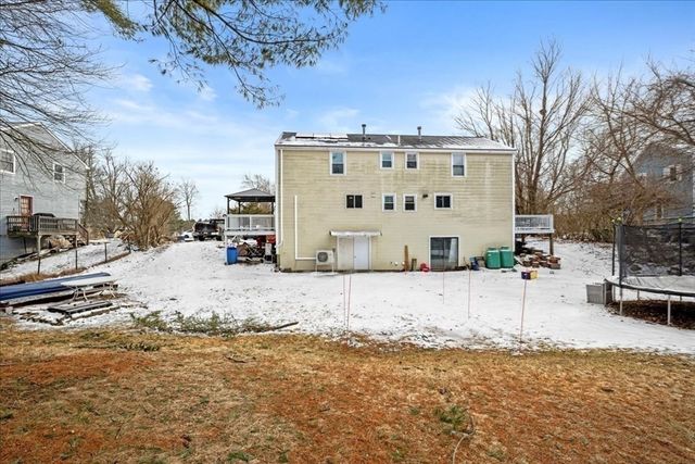 7 Webster St 7, Douglas, MA 01516