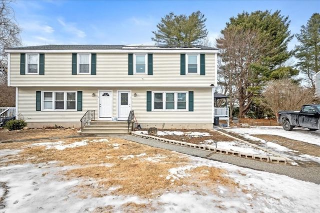 7 Webster St 7, Douglas, MA 01516
