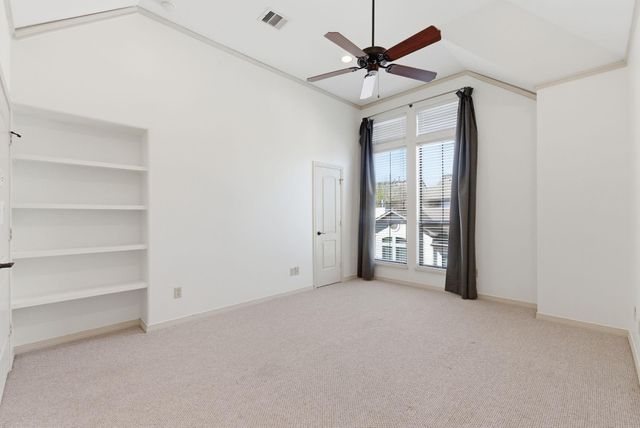 3105 Fairdale Oaks E, Houston, TX 77057