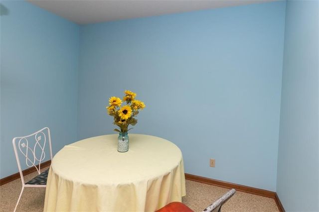 517 S 21 Street, Leavenworth, KS 66048
