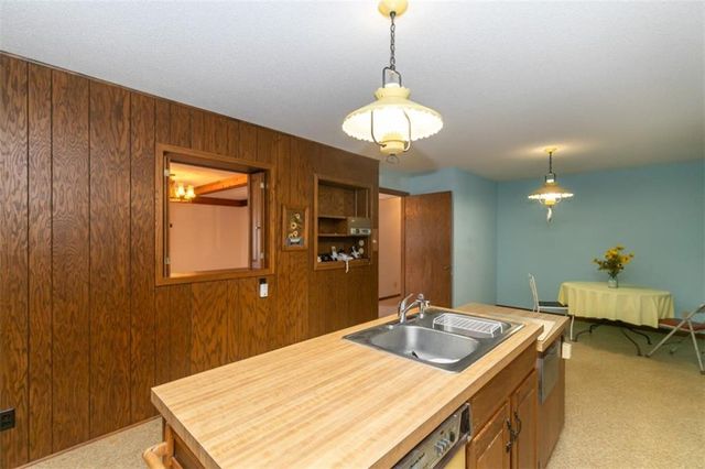 517 S 21 Street, Leavenworth, KS 66048