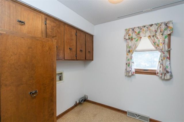 517 S 21 Street, Leavenworth, KS 66048