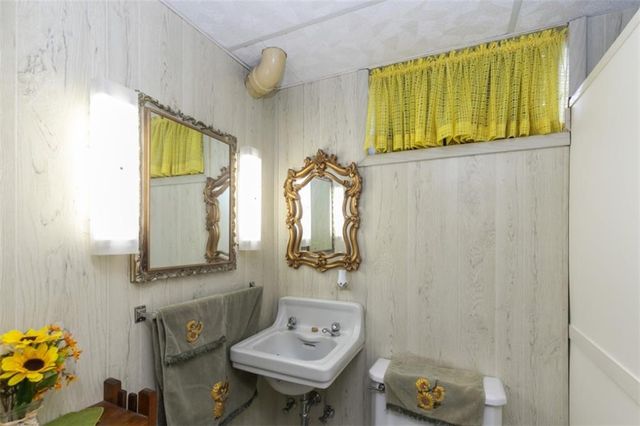 517 S 21 Street, Leavenworth, KS 66048