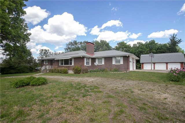 517 S 21 Street, Leavenworth, KS 66048