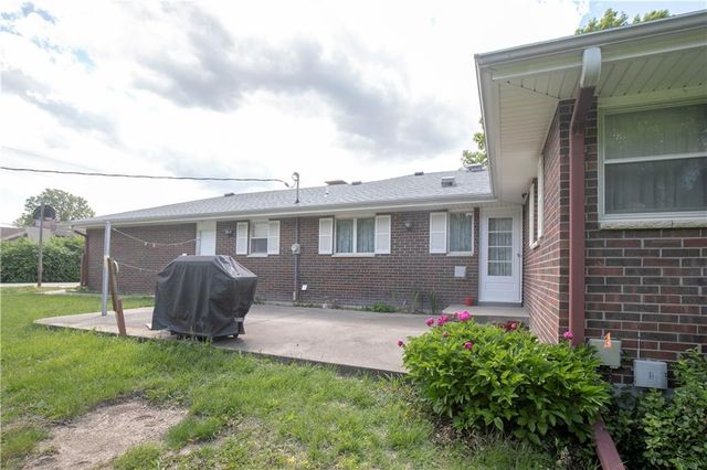 517 S 21 Street, Leavenworth, KS 66048
