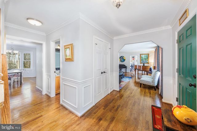 980 OLD HOLLY DR, Great Falls, VA 22066