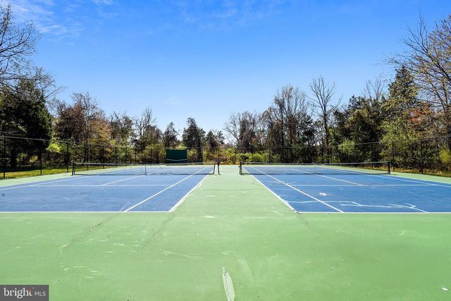 980 OLD HOLLY DR, Great Falls, VA 22066