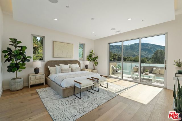 25638 Monte Nido Drive, Calabasas, CA 91302