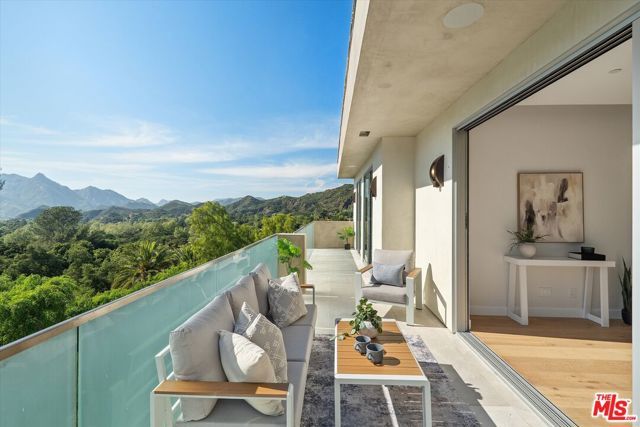 25638 Monte Nido Drive, Calabasas, CA 91302