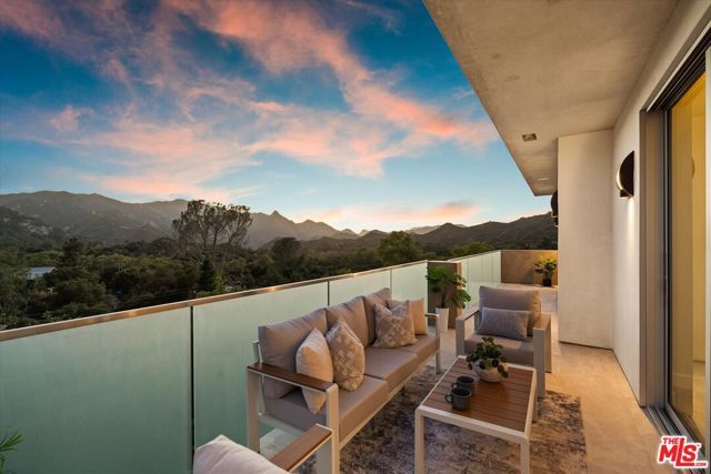 25638 Monte Nido Drive, Calabasas, CA 91302