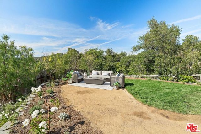 25638 Monte Nido Drive, Calabasas, CA 91302