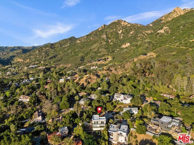 25638 Monte Nido Drive, Calabasas, CA 91302