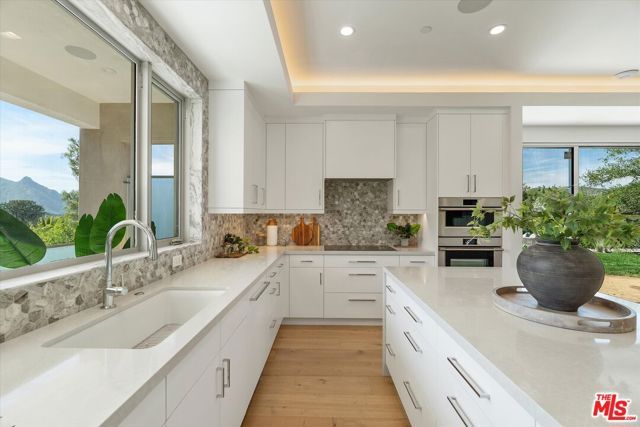 25638 Monte Nido Drive, Calabasas, CA 91302