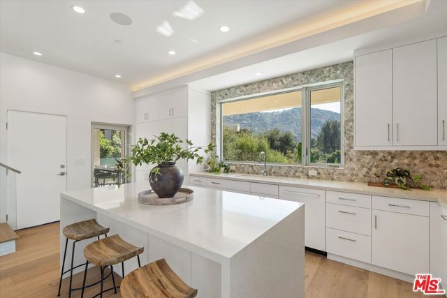 25638 Monte Nido Drive, Calabasas, CA 91302