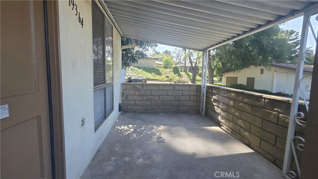 19364 Avenue Of The Oaks, Newhall, CA 91321 — photo 3