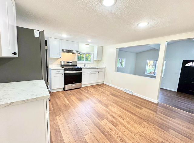 17692 Lake Drive, Barryton, MI 49305