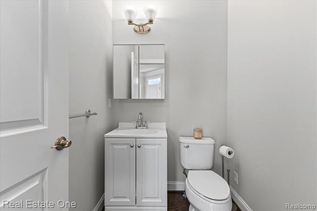42829 Cardinal Way, Novi, MI 48375