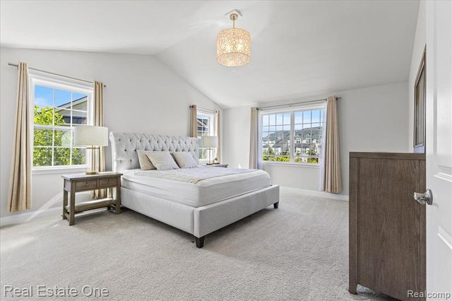 42829 Cardinal Way, Novi, MI 48375