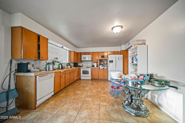 6212 N 34TH Drive, Phoenix, AZ 85017