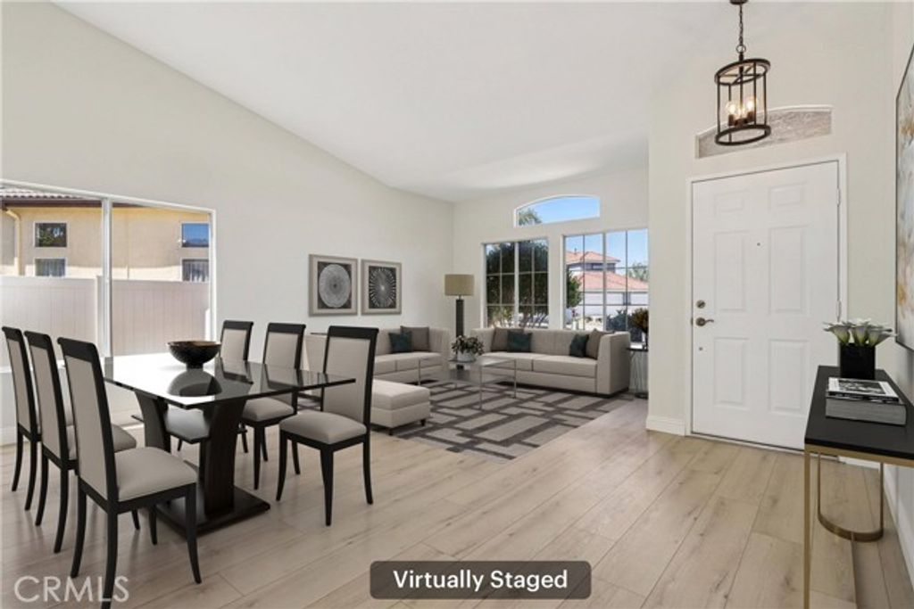 33097 Corte Ganso, Temecula, CA 92592