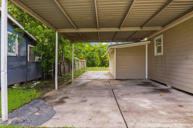 1303 4th St Street, Galena Park, TX 77547