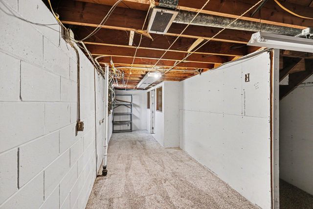 7617 Lee Avenue N, Brooklyn Park, MN 55443