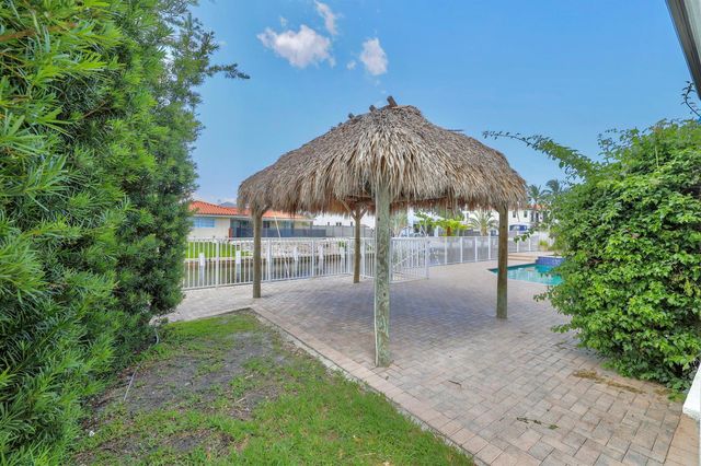 749 NE 71st Street, Boca Raton, FL 33487