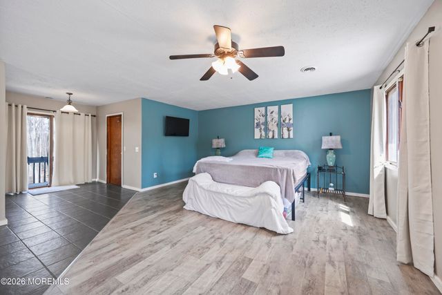 176 Stonehill Road, Freehold, NJ 07728