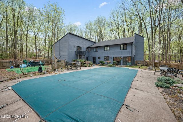 176 Stonehill Road, Freehold, NJ 07728