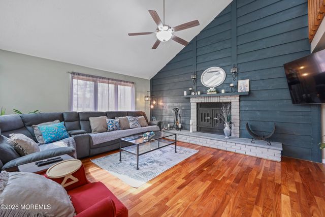 176 Stonehill Road, Freehold, NJ 07728