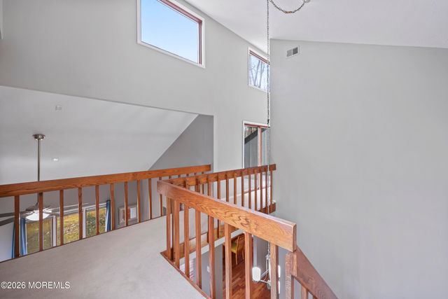 176 Stonehill Road, Freehold, NJ 07728