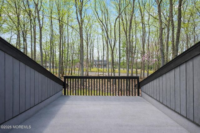 176 Stonehill Road, Freehold, NJ 07728